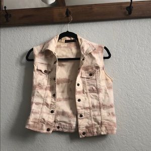 Tie dye denim vest by genetic denim Size Small